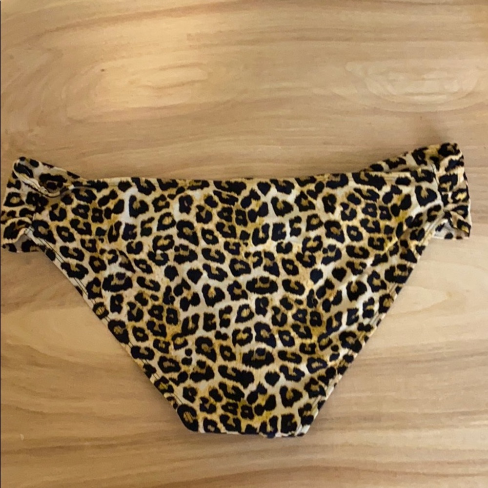 Leopard bikini bottom - Picture 2 of 2